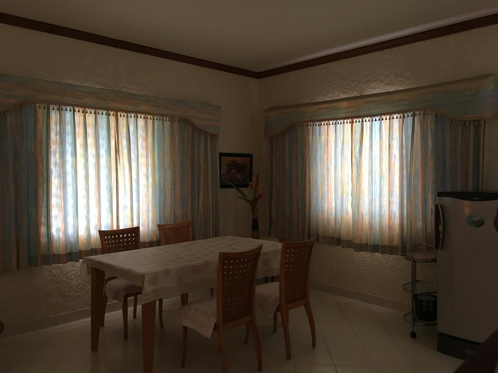 Peaceful Homestay Rawai Exterior foto